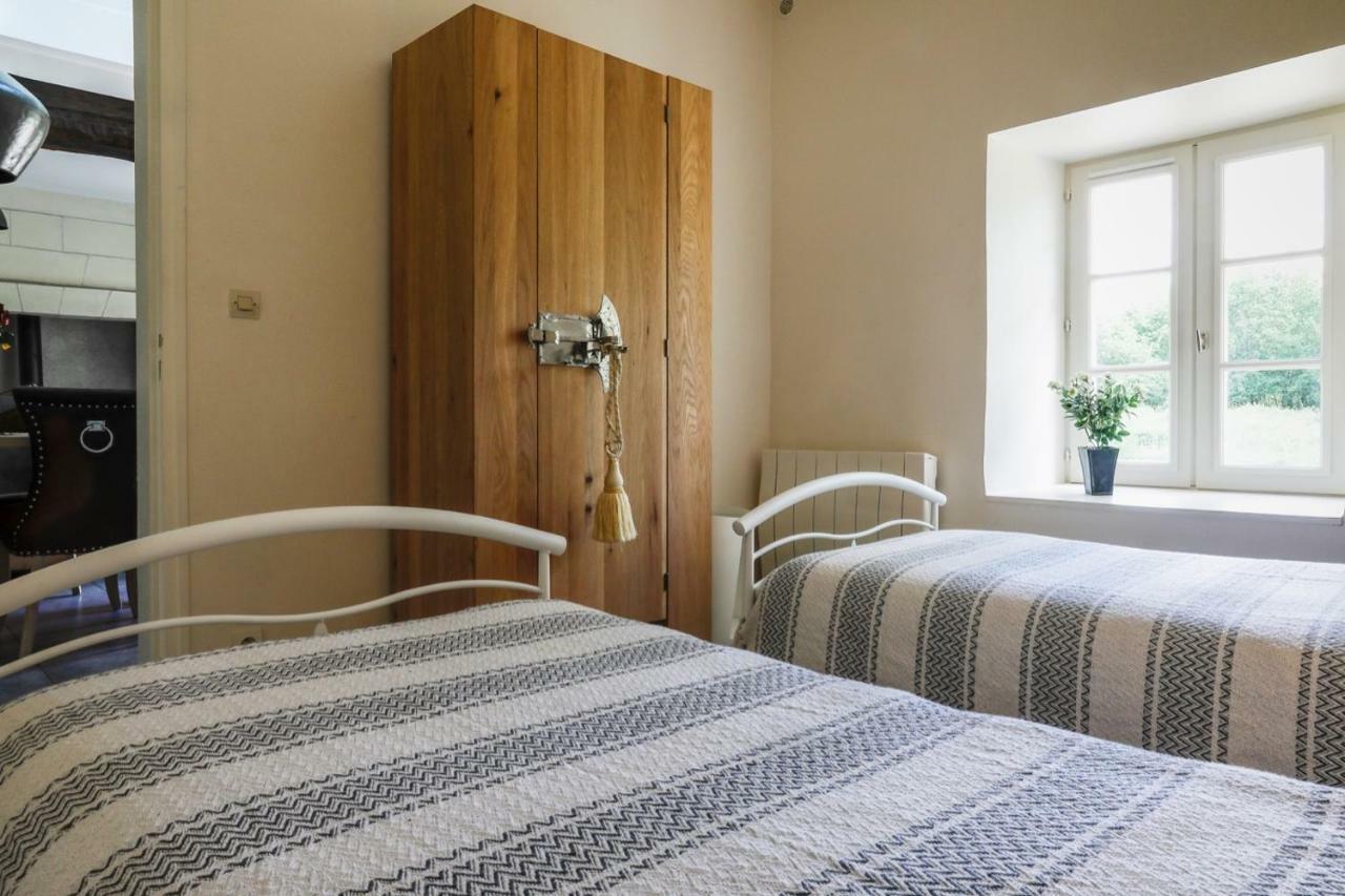 La Caillere Guest House Gizeux Ngoại thất bức ảnh
